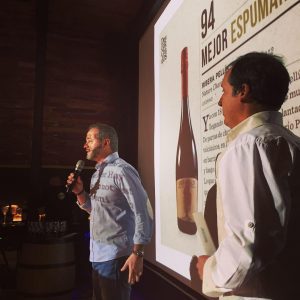 El Valle de Osorno fue lanzado en Santiago y la Viña Ribera Pellín premiada por el mejor espumante de Chile