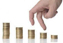 Caídas de mercados arrastran a los fondos de pensiones más riesgosos a su peor año desde 2011