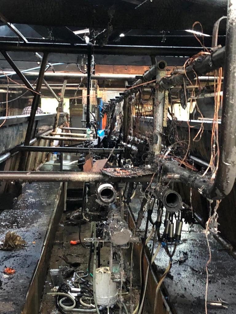 Frutillar: Incendio provoca millonarias pérdidas en lechería de predio agrícola