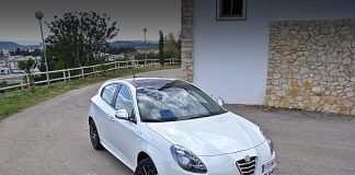 Robo de auto de lujo finalizó con persecución policial y detención de dos antisociales