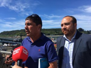 Puerto Montt: Presidente de la DC se comprometió con pescadores de Caleta Anahuac