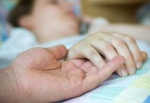 Piñera se muestra a favor de proyecto de “buen morir” para facilitar la “muerte digna”