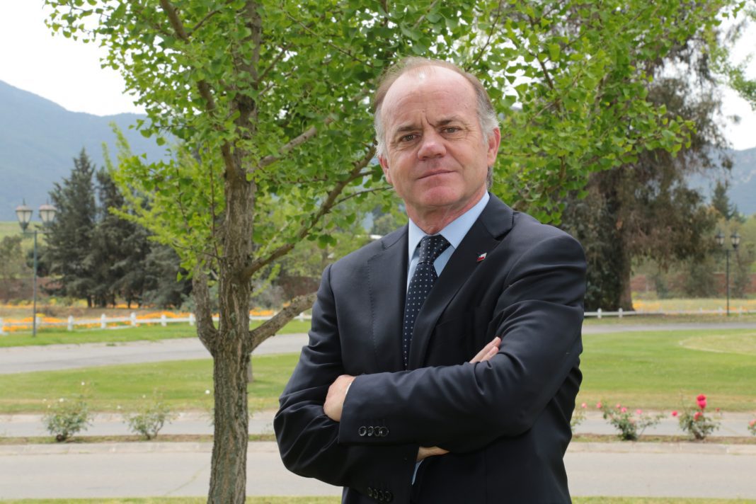 Ministro Walker (2)