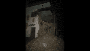 Heridos, viviendas colapsadas y carreteras bloqueadas: Las consecuencias del fuerte sismo que afectó a Perú y Colombia