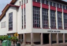 Corte de Apelaciones resolvió mantener con arresto domiciliario a adolescente que disparó en colegio en Puerto Montt