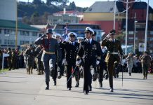 Con multitudinaria asistencia de público se conmemoró 140 aniversario de las Glorias Navales en Puerto Montt