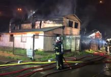 Un incendio afectó dos viviendas en la población Antonio Varas