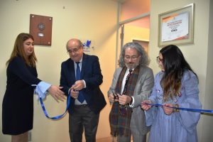 Juzgados de La Unión y Osorno inauguran salas de lactancia y protección de niños
