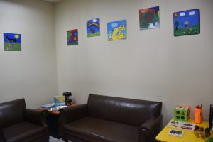 Juzgados de La Unión y Osorno inauguran salas de lactancia y protección de niños