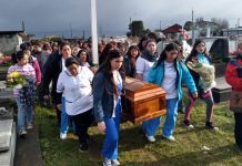 Familiares y amigas de la mujer muerta por femicidio en Maullin piden el máximo de pena para el imputado