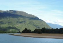 Autoridades coordinaron trabajo para potenciar el turismo en Cochamó