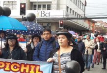 En Osorno más de tres mil personas se plegaron a la segunda marcha nacional por paro de profesores