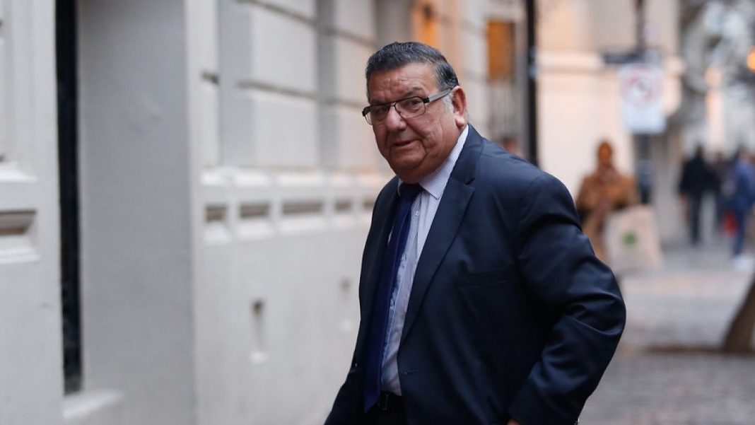 1556053157-auno667717