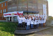 Estudiantes de medicina de la UACH en Osorno se mantienen en paro pidiendo mejoras en infraestructura