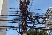 Parlamentarios impulsan proyecto de ley que faculta a municipios a retirar el cableado aéreo en desuso