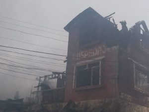 Incendio de proporciones movilizó a bomberos en Chiloé de madrugada