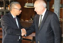 Alcalde de Osorno se reunió con embajador de China en Chile acordando fortalecer lazos comerciales