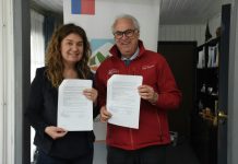 Firman convenio para reposición de la escuela rural El Islote Rupanco y caminos no enrolados en Puerto Octay