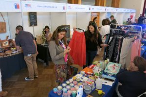 SERCOTEC inauguró feria de navidad en apoyo a pymes afectadas con estallido social