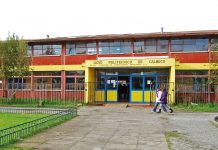 Estudiantes del Liceo politécnico de Calbuco tendrán prácticas en el área de mitilicultura este 2020 en la misma ciudad