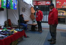 Municipio de Puerto Montt dispuso de seguridad donde instaló a comerciantes ambulantes
