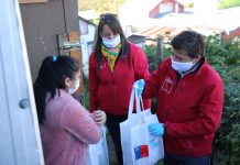 Inician entrega de Kits de higiene en campamentos de la provincia de Llanquihue