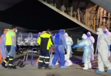 Cuatro pacientes críticos Covid-19 fueron trasladados desde Santiago al hospital de Puerto Montt