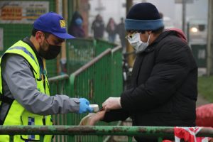 Refuerzan medidas de prevención en ferias libres de Osorno