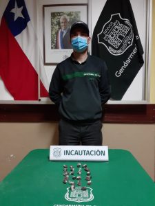 Gendarmes descubren droga al interior de chocolates que intentaban ingresar a cárcel de Osorno
