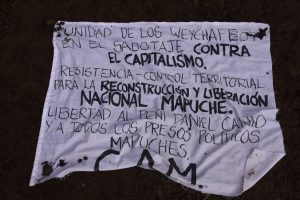 Fiscalía investiga ataque incendiario en Purranque: CAM se adjudicó el hecho