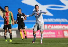 La U deja escapar el triunfo y Palestino le empata sobre el final con un golazo del «Mago» Jiménez