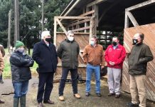 En un predio del sector de Pelleco, camino a Puyehue, el Ministro de Agricultura conoció el rescate de machos lecheros para carne, junto a SAGO A.G.