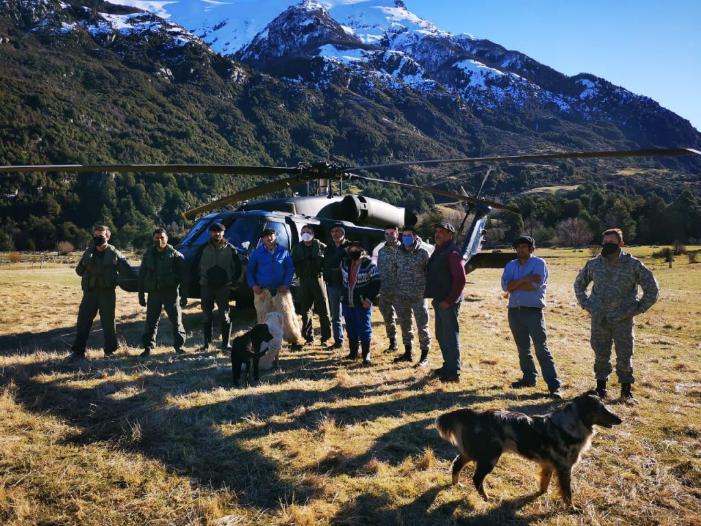 La Fuerza Aérea realizó operativo de ayuda en Futaleufú y la alta cordillera de la región de Los Lagos