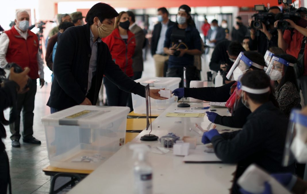 1600104149-auno1213071