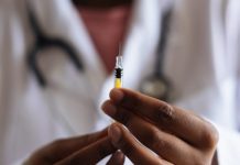 Plantean la creación del primer centro nacional de producción de vacunas en la región de Los Lagos