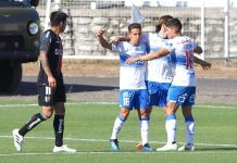 Universidad Católica goleó a Palestino y quedó como exclusivo líder del Campeonato