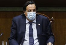 Ministro Pérez queda suspendido tras aprobarse acusación constitucional en su contra