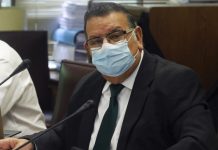 Senador Quinteros defiende construcción de centro oncológico regional en Puerto Montt