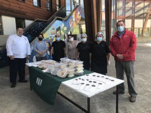 Entidades de beneficencia prueban platos típicos regionales