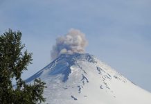 Sernageomin informó pulso eruptivo en Volcán Villarrica