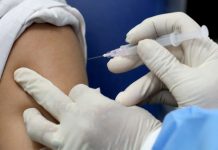 El ISP puede dar luz verde este miércoles al inicio de la vacunación en Chile