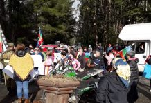 Residentes de San Juan de la Costa protestan en la ruta U-400 para levantar la aduana sanitaria de Carrico