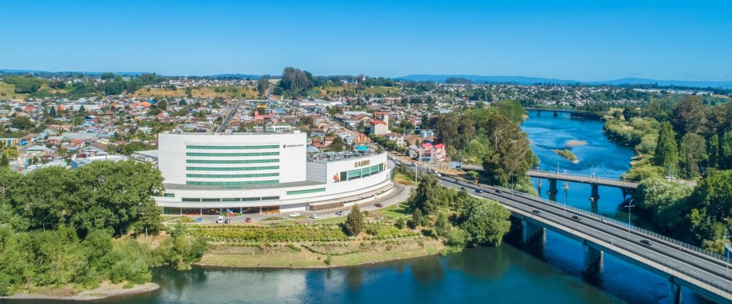 https___www.sonesta.com_sites_default_files_OSO-SH-Fachada_Area_1