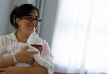 «Subsidio Protege» entrega $200 mil a madres trabajadoras: Revisa aquí cómo postular