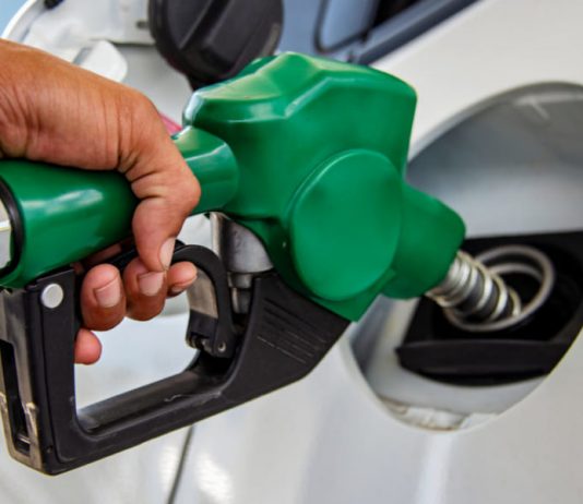 Gobierno modifica cálculo del MEPCO: precios de combustibles variarán cada cuatro semanas desde este jueves