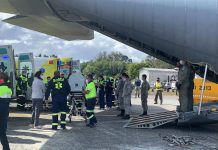 Trasladan 4 pacientes covid positivo desde hospital de Osorno ante tensa ocupación de camas UCI