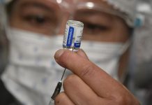 Departamento de Extranjería por migrantes irregulares: «Son Fonasa A y tienen acceso a vacunación»