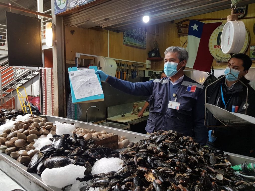 Autoridades fiscalizan y llaman a la compra segura en Semana Santa