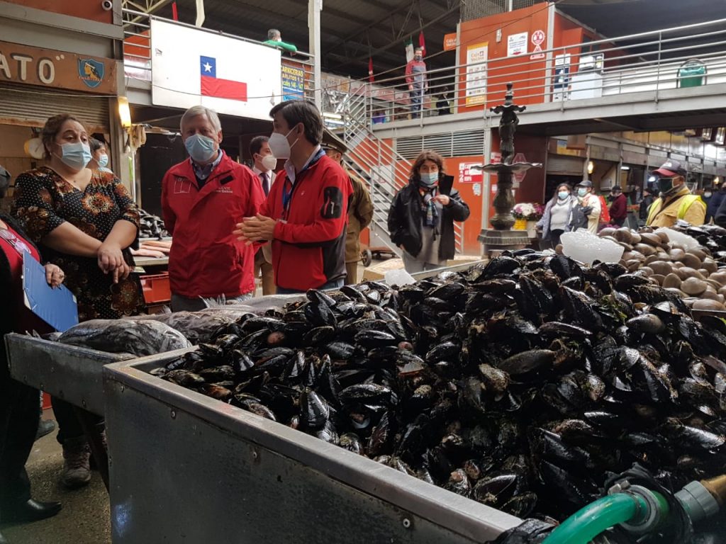 Autoridades fiscalizan y llaman a la compra segura en Semana Santa