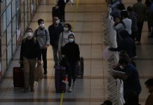 Nuevas variantes del covid-19: Chile cerrará fronteras, restringirá comercio y desplazamientos internos